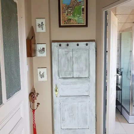 Ganzaliesele Apartment